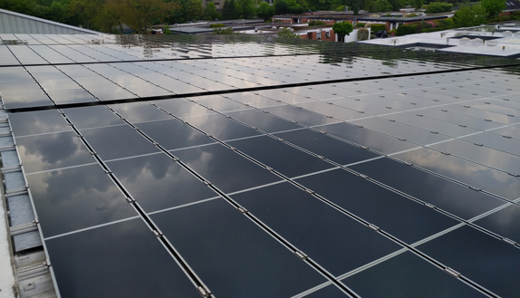 dach-solar-panel-cesolar